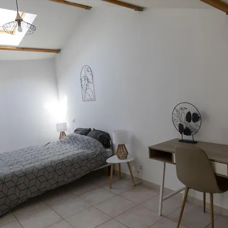 Apartment Spacious Duplex With South-facing Terrace